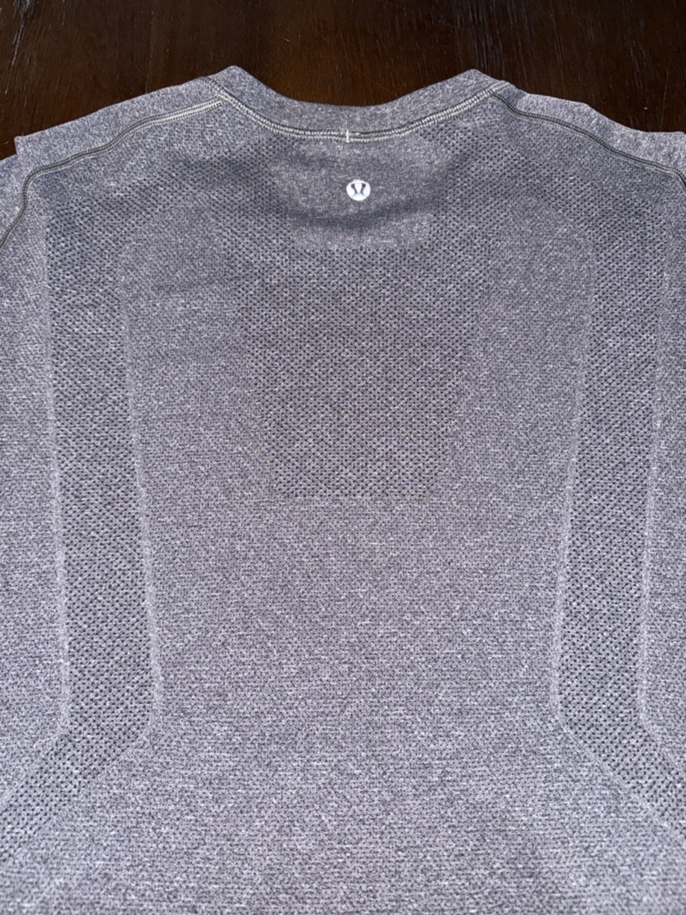 Lululemon Metal Vent Tech Shirt Large #07 - Picture 7 of 7